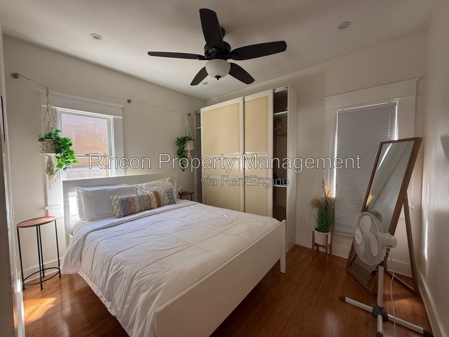 Updated 1 Bedroom Home Near Downtown *1 Bedrooms/2 Baths-760 Square Feet* property image