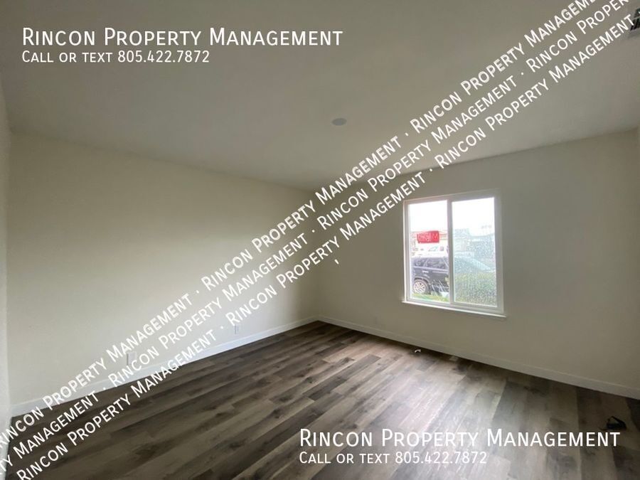 Nicely Updated Two Bedroom Home--Oxnard property image