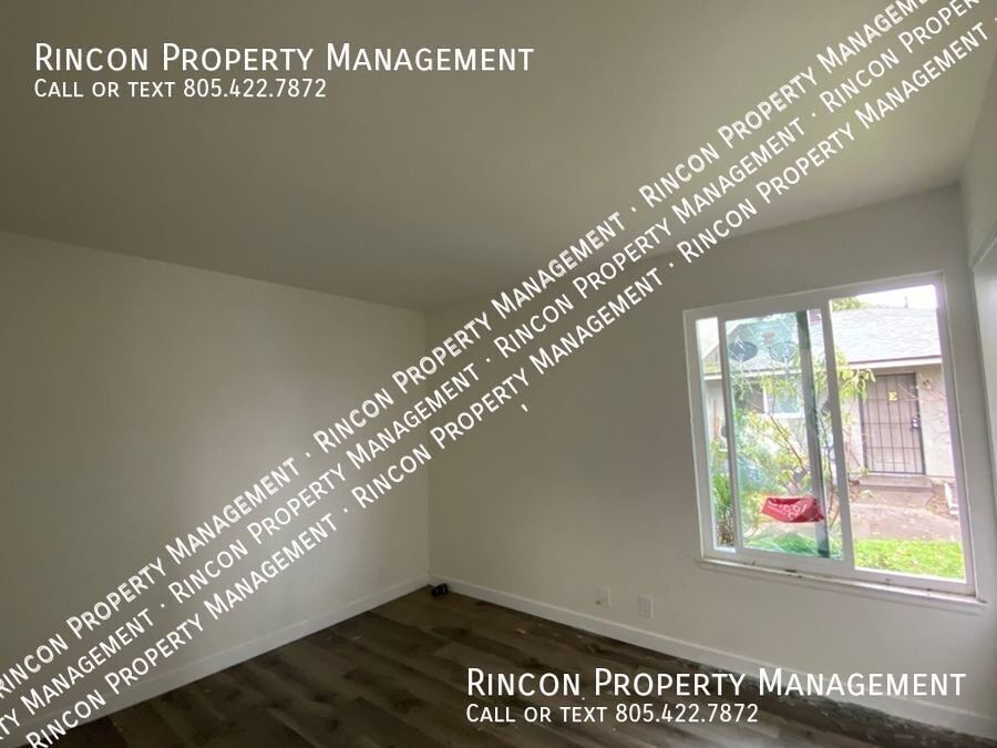 Nicely Updated Two Bedroom Home--Oxnard property image