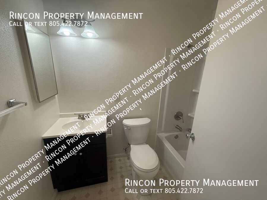 **2-bed Townhome Available Now in Ventura** property image