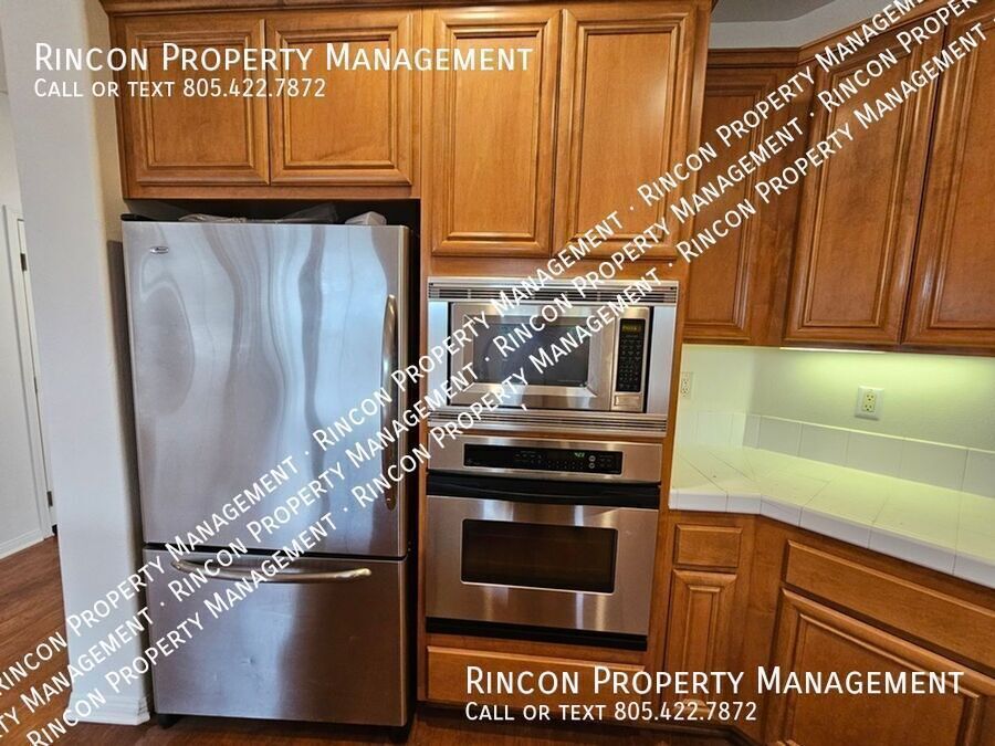 **Elegant 5-Bed Ventura Escape — Coastal Living Within Reach** property image