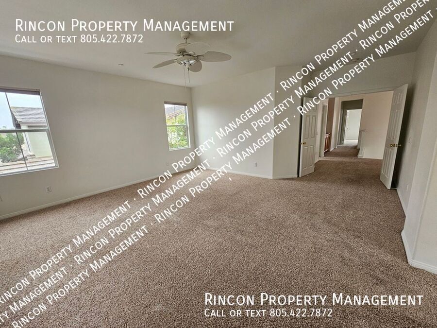 **Elegant 5-Bed Ventura Escape — Coastal Living Within Reach** property image