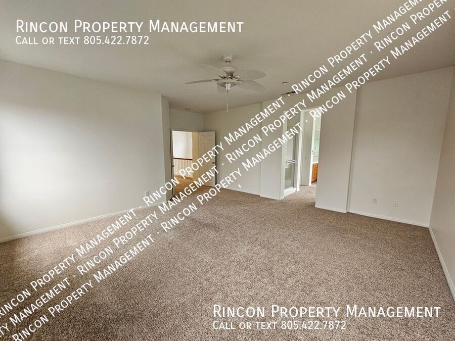 **Elegant 5-Bed Ventura Escape — Coastal Living Within Reach** property image