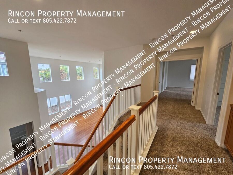 **Elegant 5-Bed Ventura Escape — Coastal Living Within Reach** property image