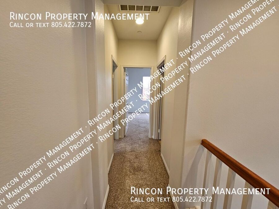 **Elegant 5-Bed Ventura Escape — Coastal Living Within Reach** property image