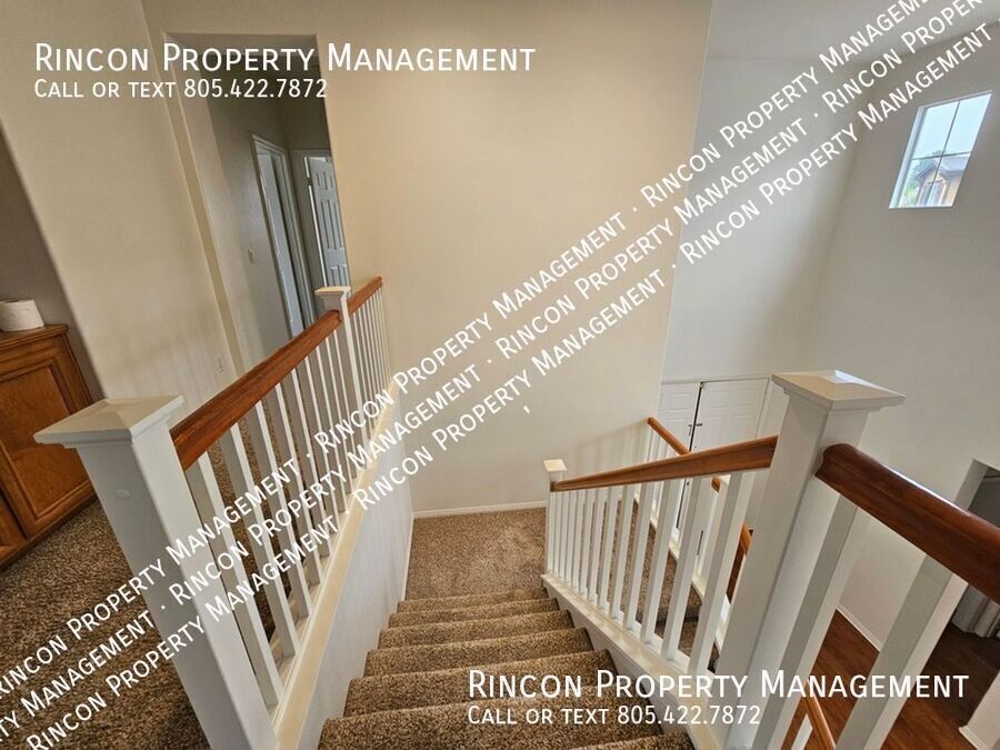 **Elegant 5-Bed Ventura Escape — Coastal Living Within Reach** property image