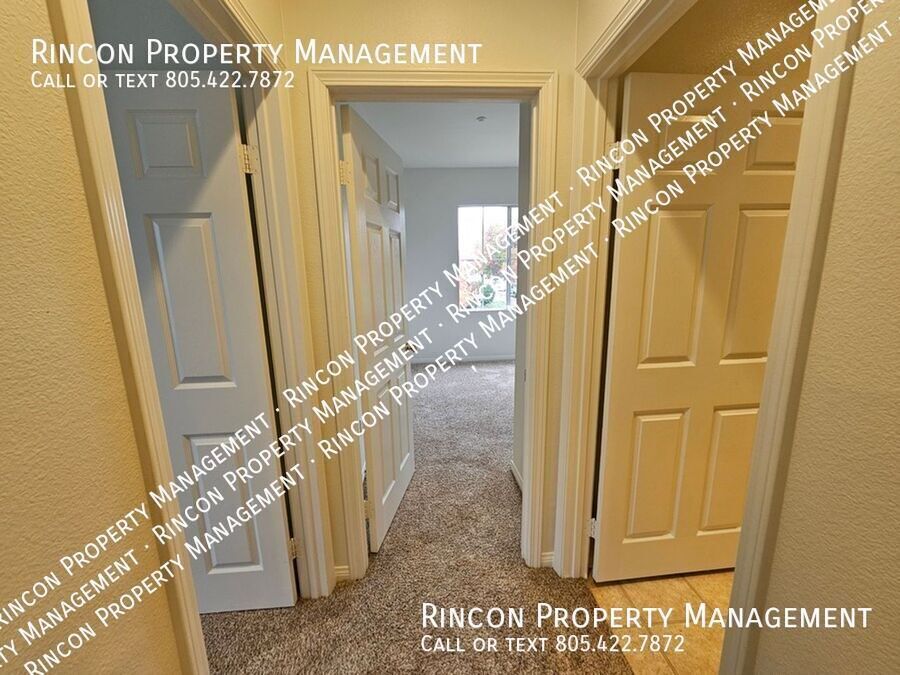 **Elegant 5-Bed Ventura Escape — Coastal Living Within Reach** property image