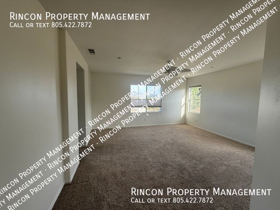 **Elegant 5-Bed Ventura Escape — Coastal Living Within Reach** property image