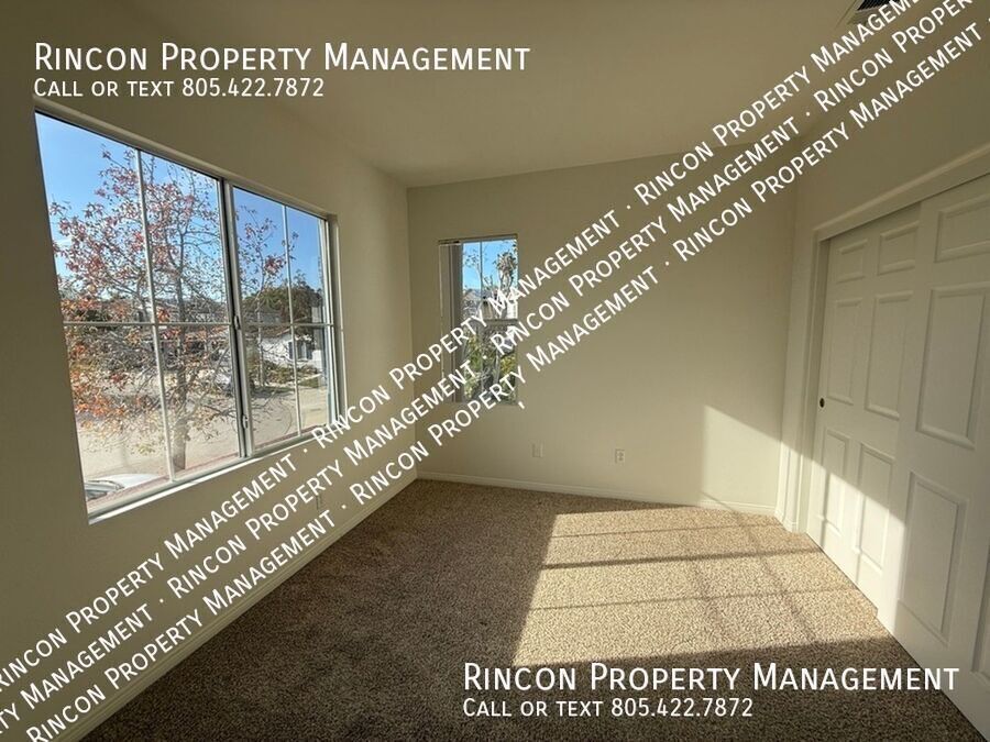 **Elegant 5-Bed Ventura Escape — Coastal Living Within Reach** property image