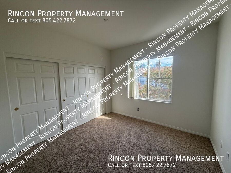 **Elegant 5-Bed Ventura Escape — Coastal Living Within Reach** property image