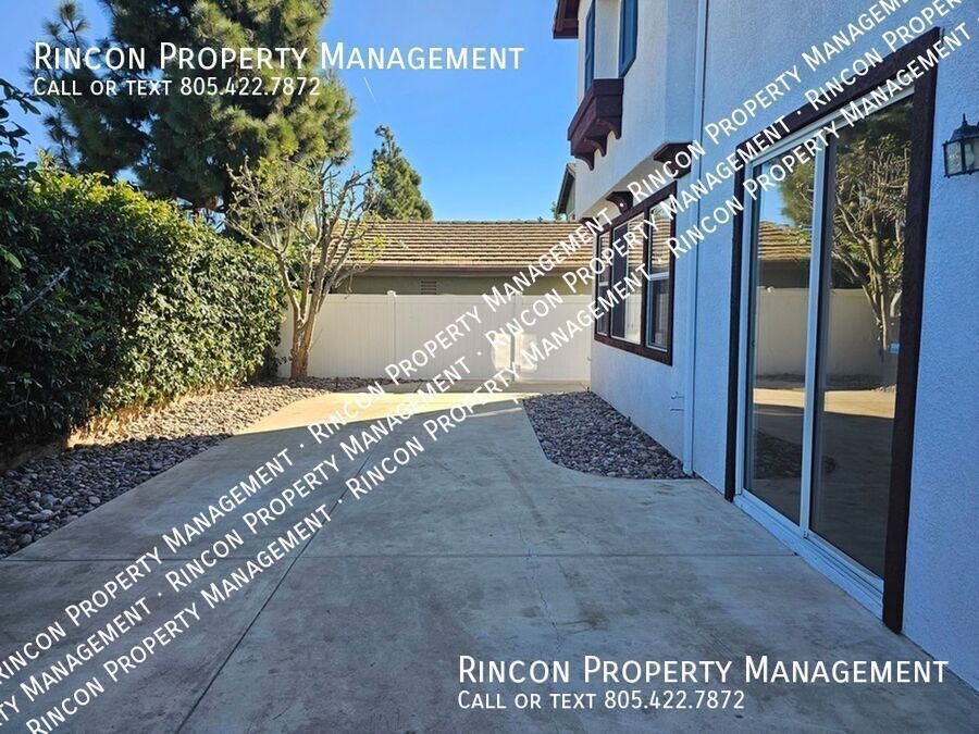 **Elegant 5-Bed Ventura Escape — Coastal Living Within Reach** property image