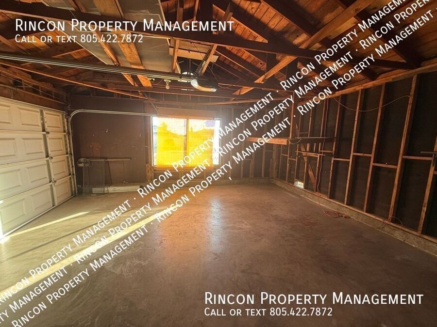 Freshly Updated 3 Bedroom / 2 Bath Home for Rent In Oxnard!! property image