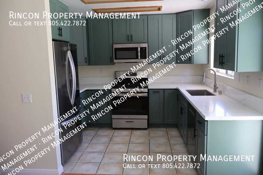 Freshly Updated East Ventura Home *Country Grove* 4 Bedrooms/2.5 Baths property image