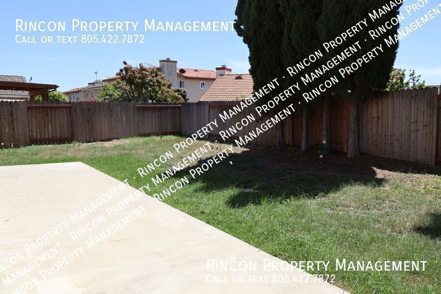 Freshly Updated East Ventura Home *Country Grove* 4 Bedrooms/2.5 Baths property image