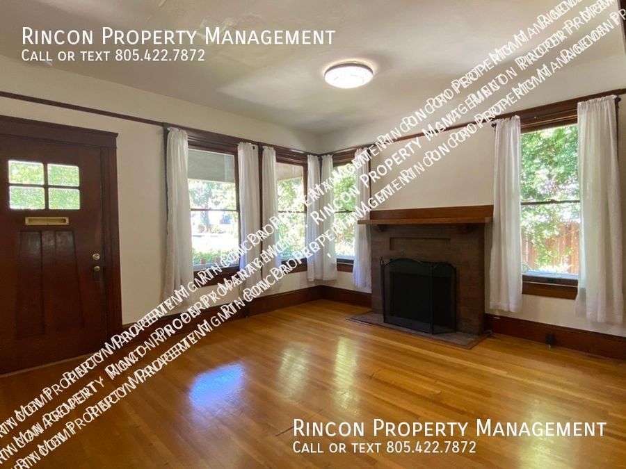 Quaint and Spacious 4 Bedroom Home--Main St. Santa Paula property image